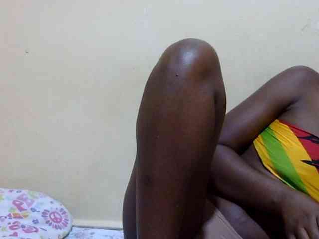 babyellah webcam