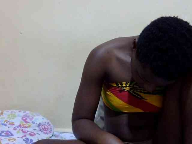 babyellah webcam