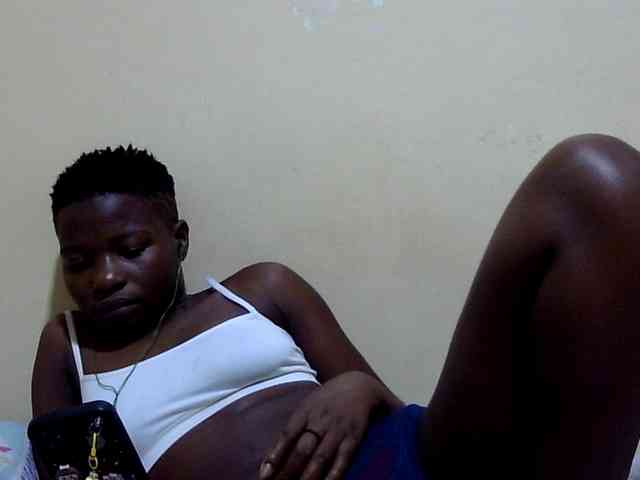 babyellah webcam