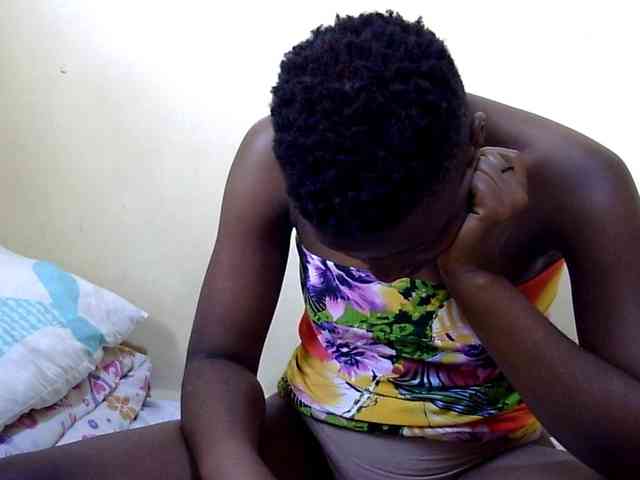 babyellah webcam