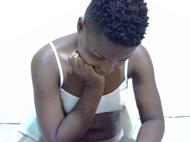 babyellah webcam