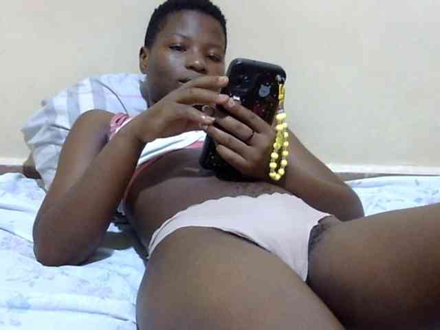 babyellah webcam