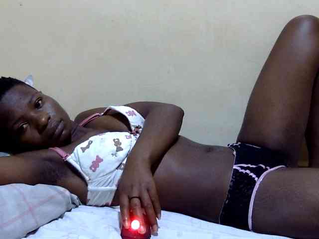 babyellah webcam