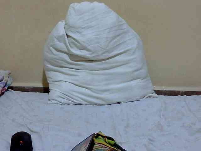 babyellah webcam