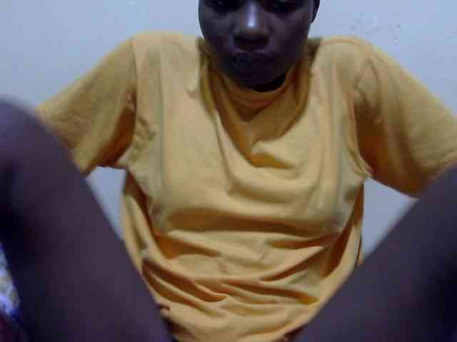 babyellah webcam