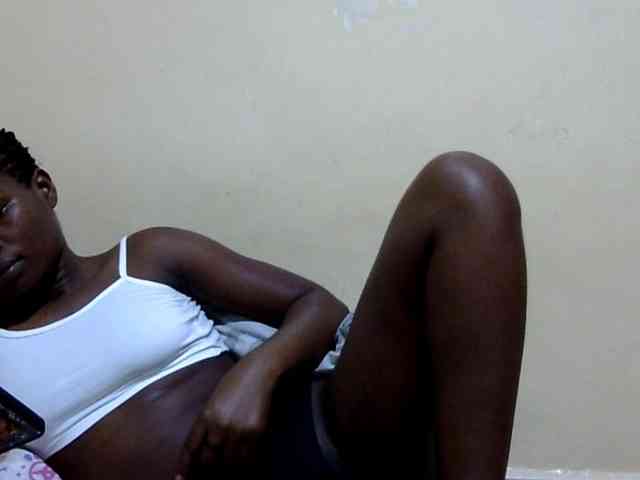 babyellah webcam