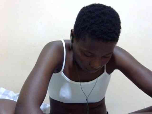babyellah webcam