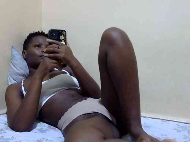 babyellah webcam