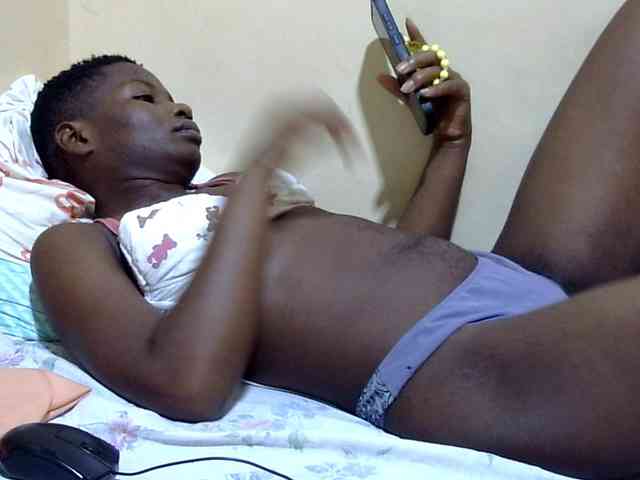babyellah Live Webcam on BongaCams