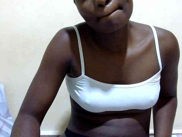 babyellah webcam
