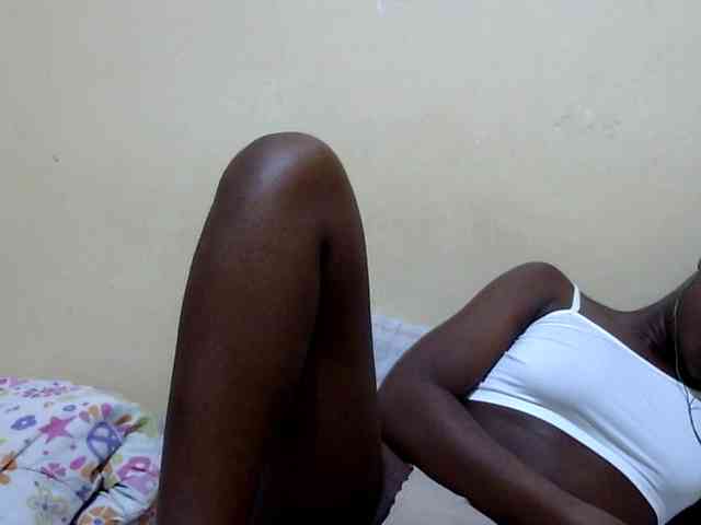 babyellah webcam
