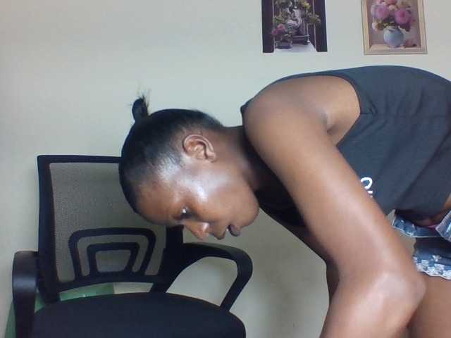 Cocoloveee live cam on BongaCams