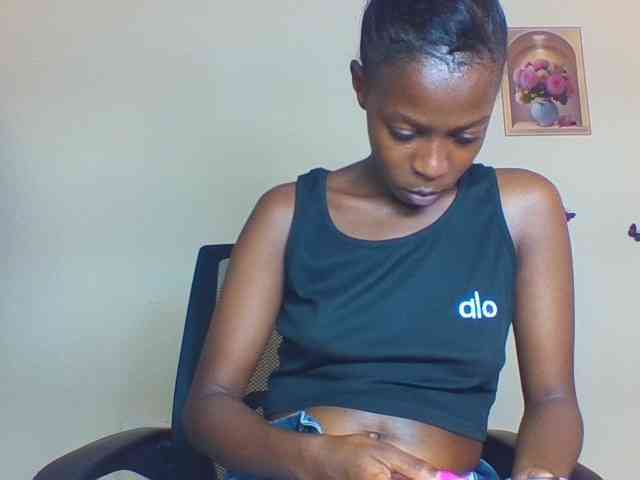 Cocoloveee webcam
