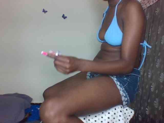 Cocoloveee webcam