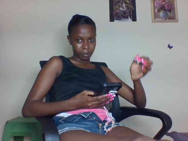 Cocoloveee webcam