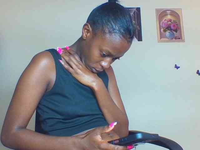Cocoloveee webcam