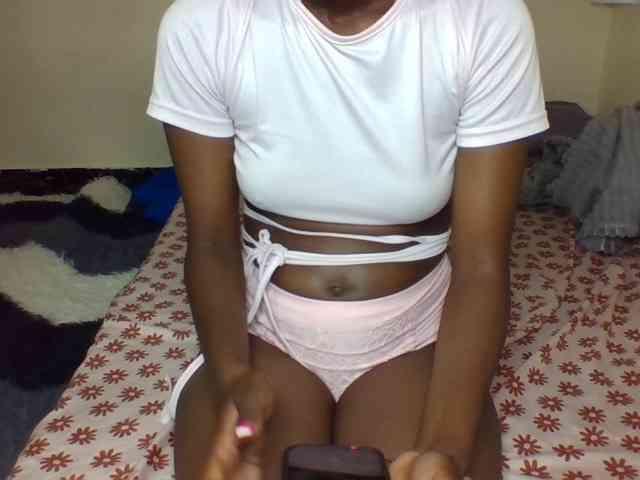 Cocoloveee webcam