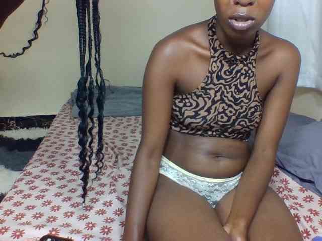 Cocoloveee webcam