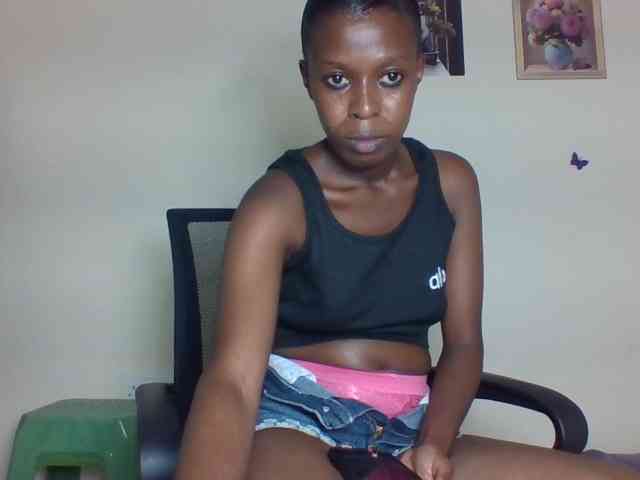 Cocoloveee webcam