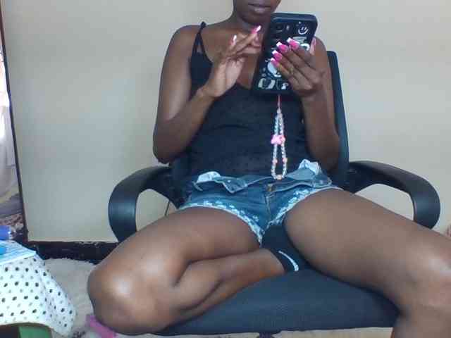 Cocoloveee webcam