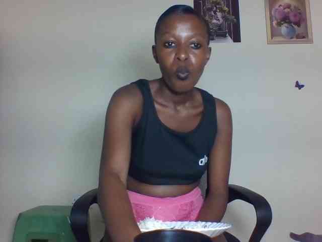 Cocoloveee webcam