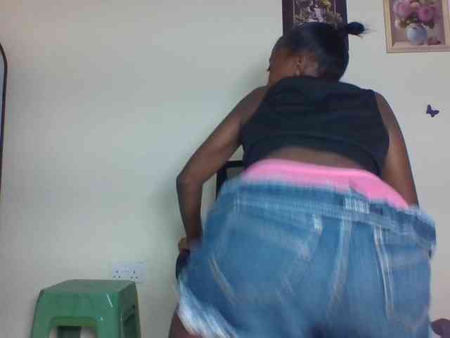 Cocoloveee webcam
