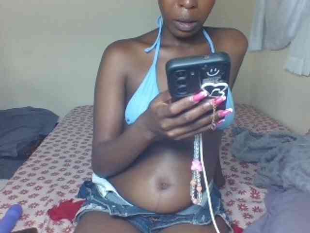 Cocoloveee webcam