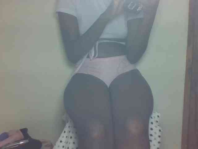 Cocoloveee webcam