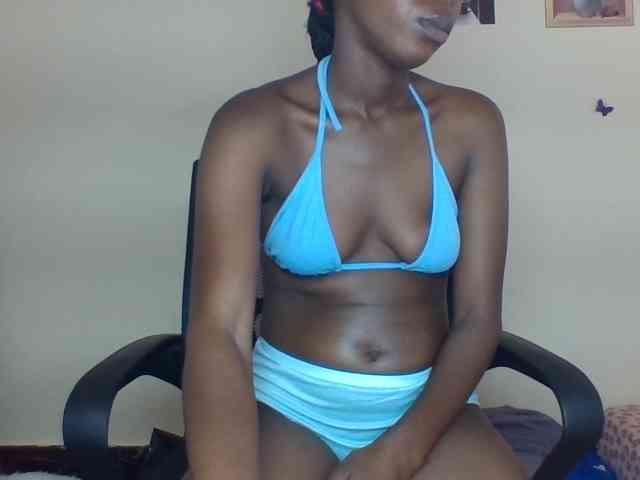 Cocoloveee webcam