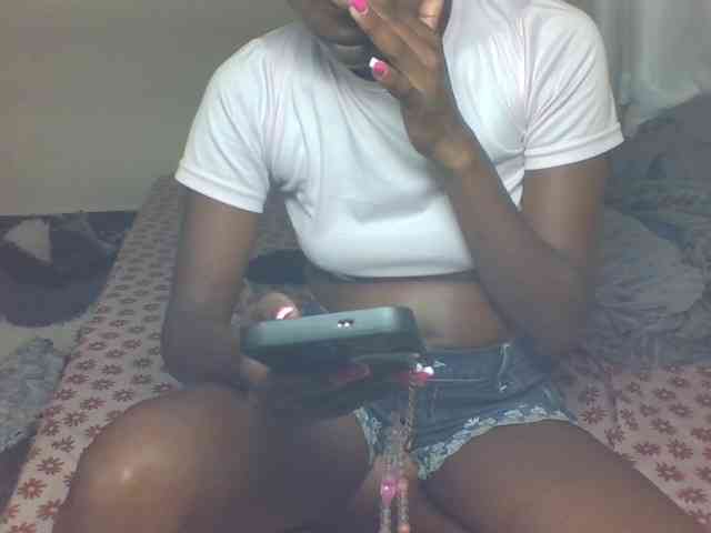 Cocoloveee webcam