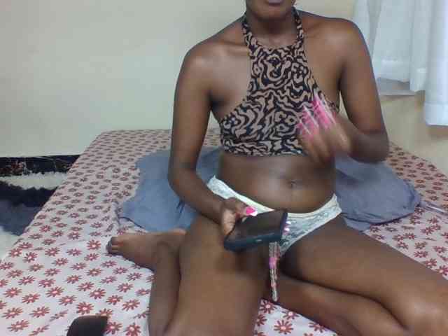 Cocoloveee webcam