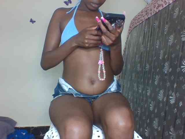 Cocoloveee webcam