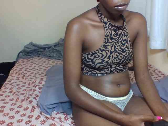 Cocoloveee webcam