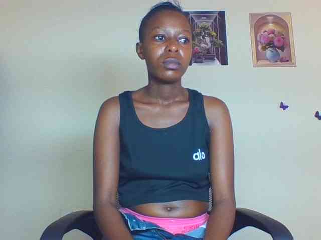 Cocoloveee webcam