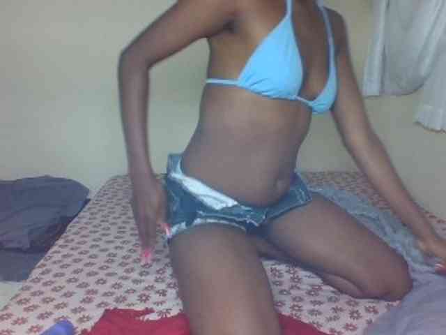 Cocoloveee webcam