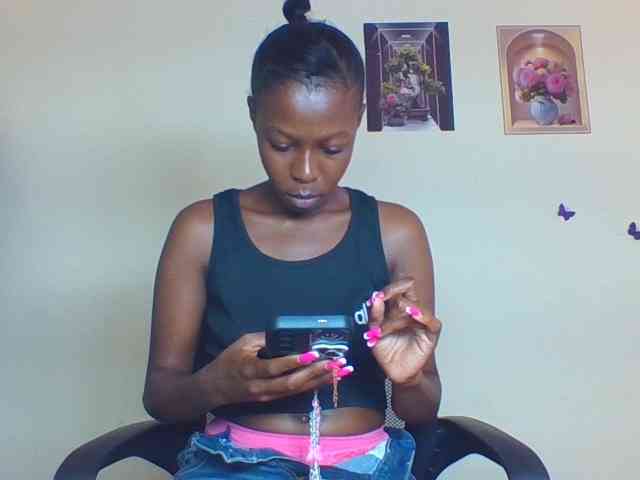 Cocoloveee webcam