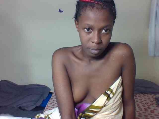 Cocoloveee webcam
