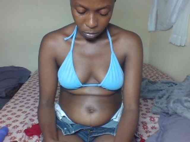 Cocoloveee webcam