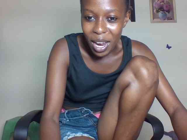 Cocoloveee webcam