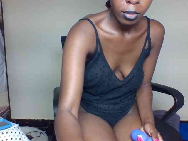 Cocoloveee webcam