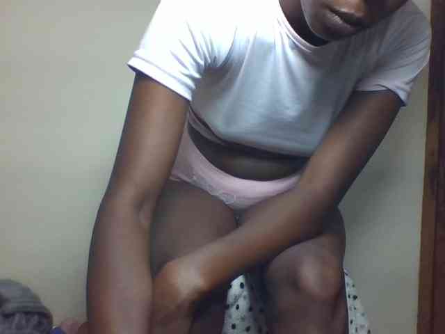 Cocoloveee webcam