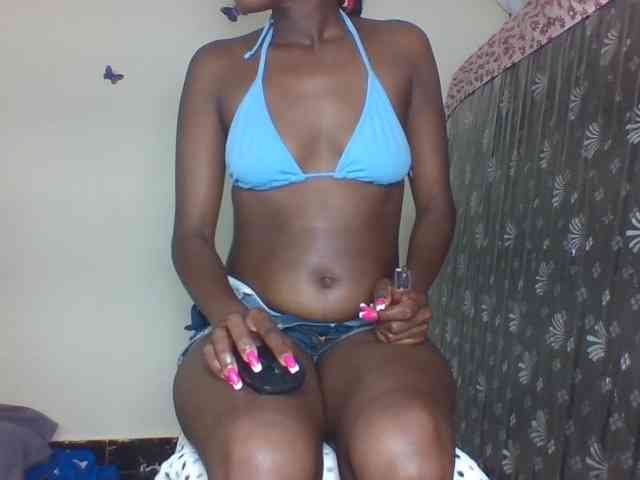 Cocoloveee webcam