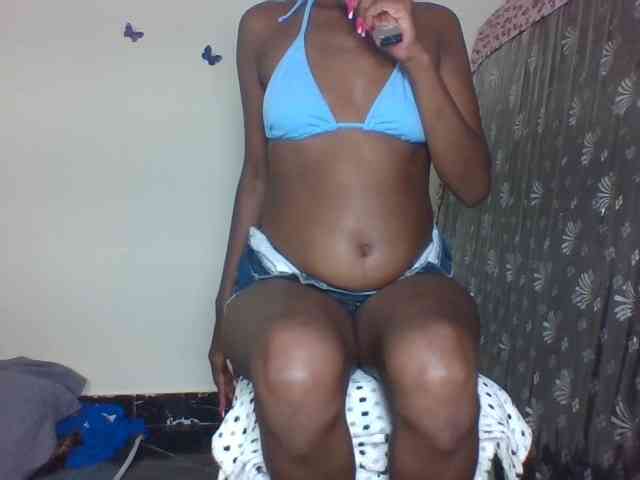 Cocoloveee webcam