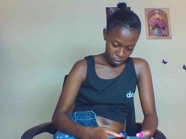 Cocoloveee webcam