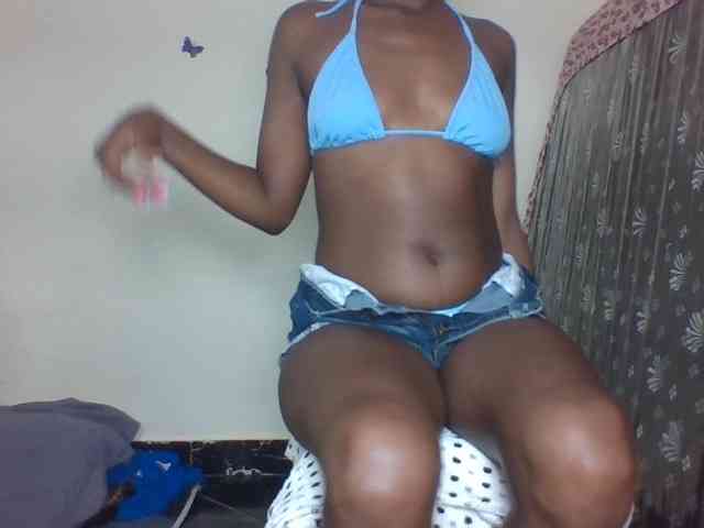Cocoloveee webcam