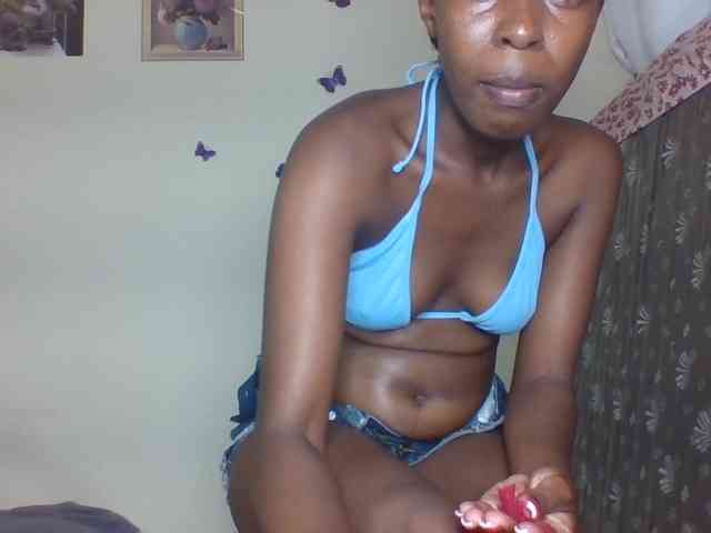 Cocoloveee webcam