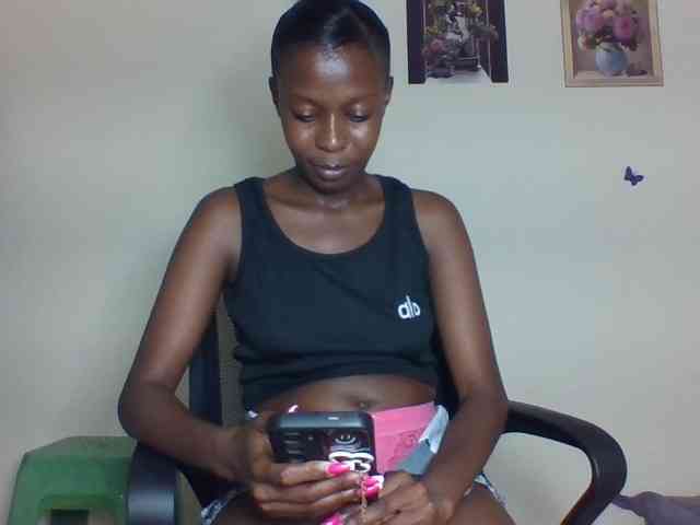 Cocoloveee webcam