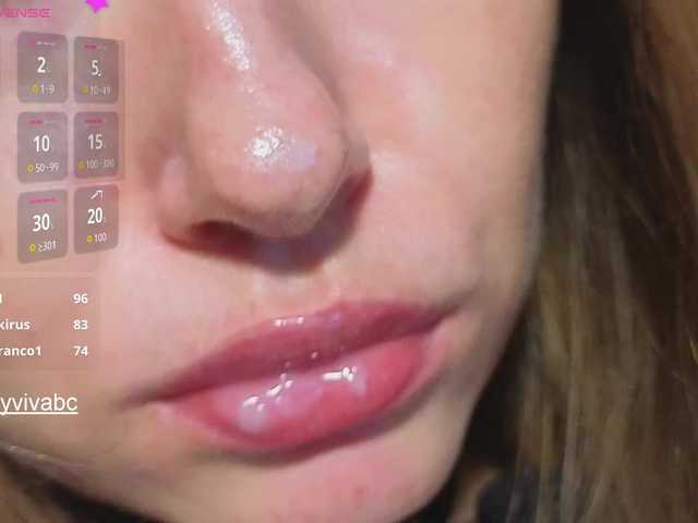 Jennyviva live cam on BongaCams