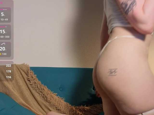 Jennyviva live cam on BongaCams