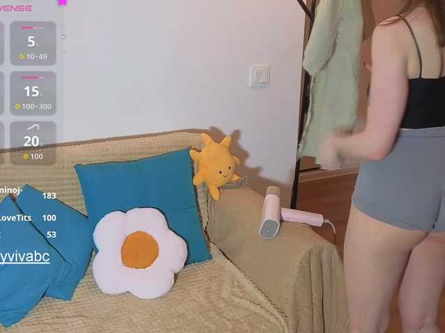 Jennyviva live cam preview
